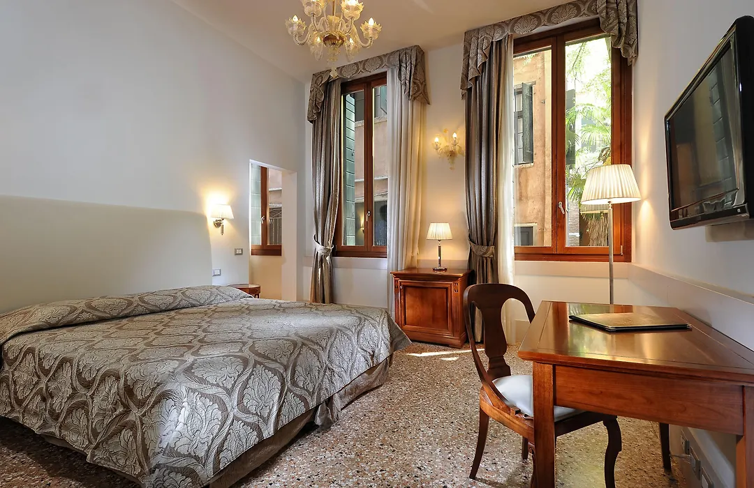 Hotel Palazzo Vitturi-1